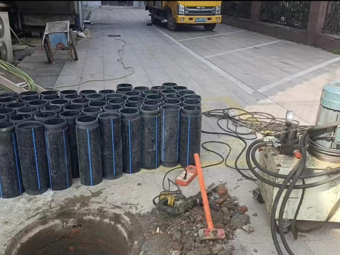 齐干却勒街道PE置换管厂家 DN315置换管 非开挖管短管置换